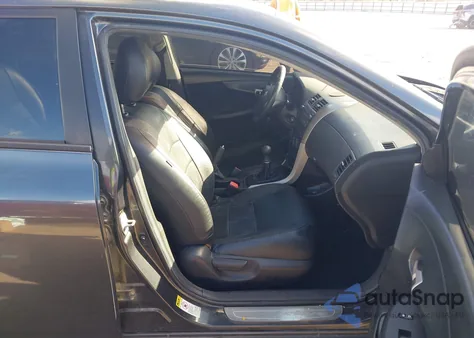 2009 Toyota Corolla S z USA, uszkodzony, nr VIN 1NXBU40E59Z007110